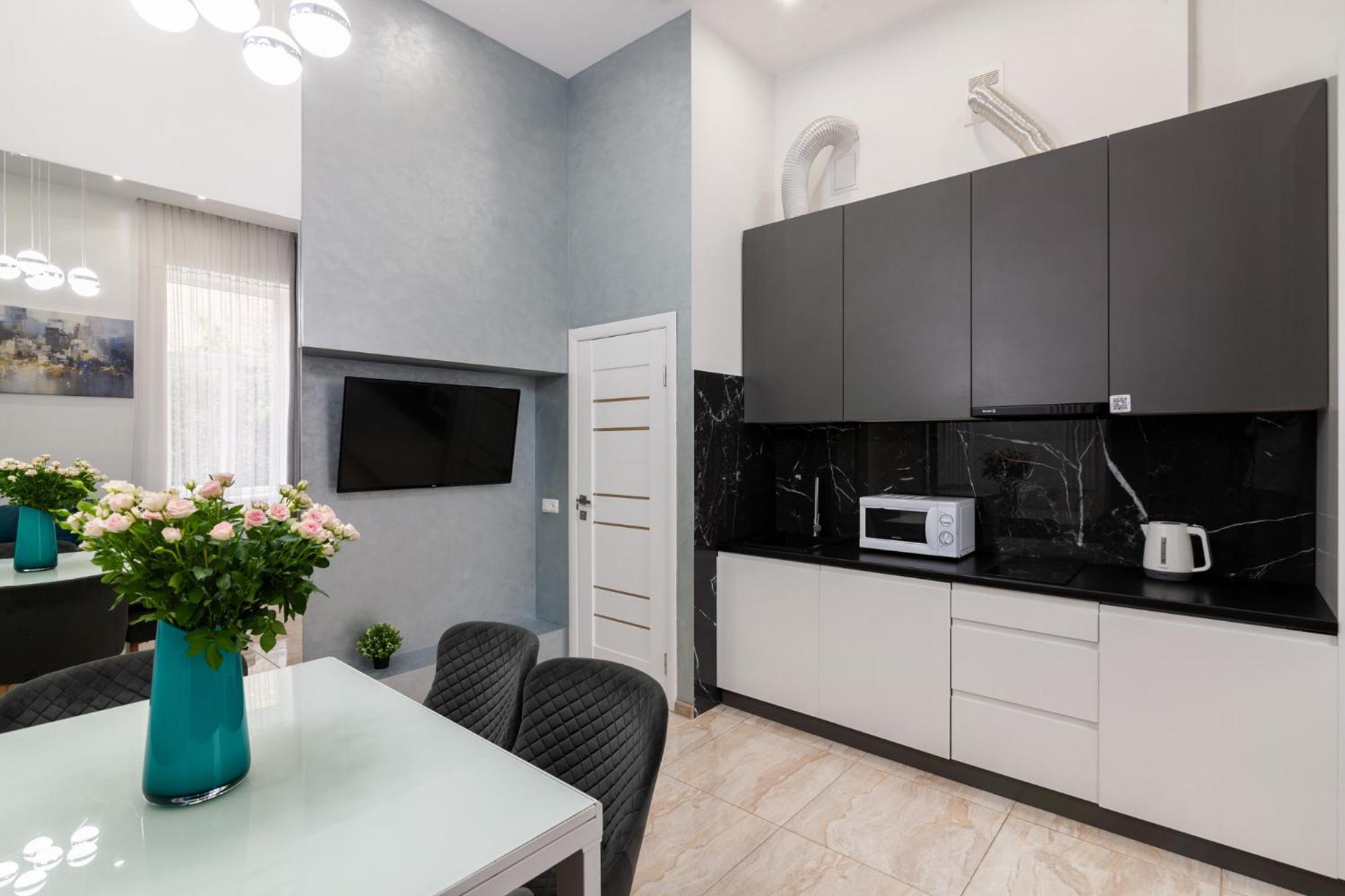 Royal Apartment On Franka 28 Lviv Luaran gambar